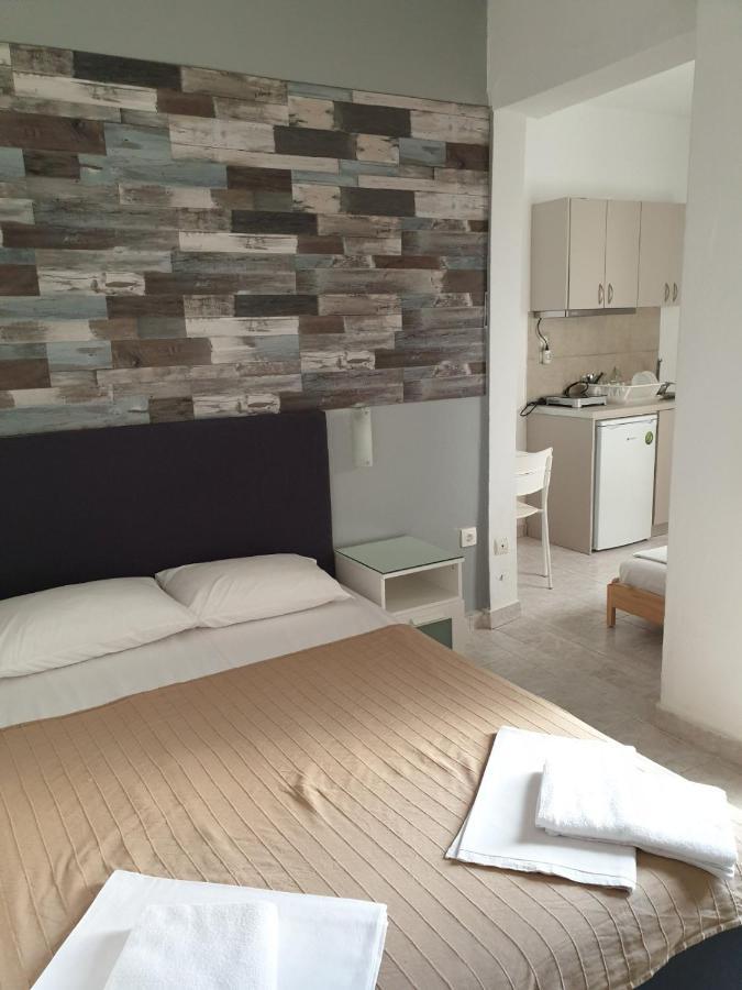 Sunset_Apartments Only 15 Meters From The Sea Neos Marmaras Exterior photo
