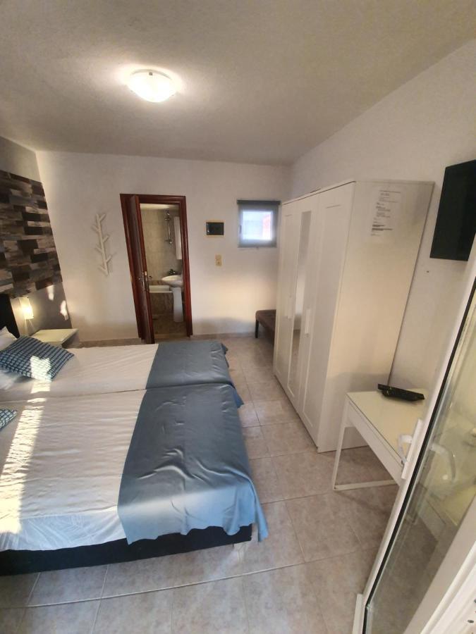 Sunset_Apartments Only 15 Meters From The Sea Neos Marmaras Exterior photo